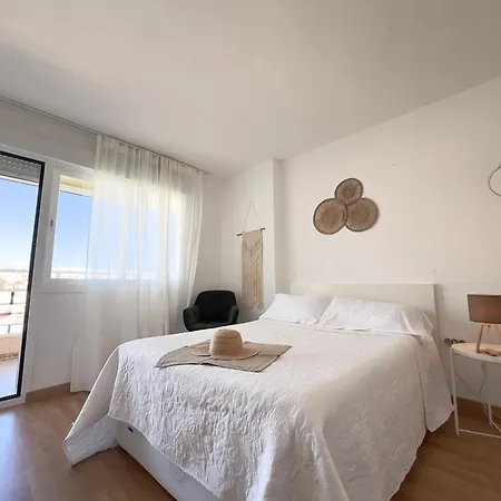 En Carihuela Con Vistas Y Plaza De Garaje, Nucleo Cristal דירה