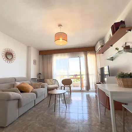 Apartment En Carihuela Con Vistas Y Plaza De Garaje, Nucleo Cristal